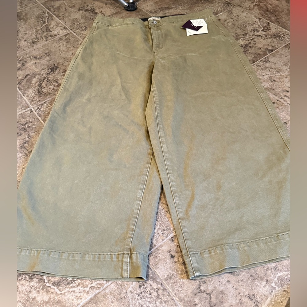 🍪Wide Leg Olive Green Pants